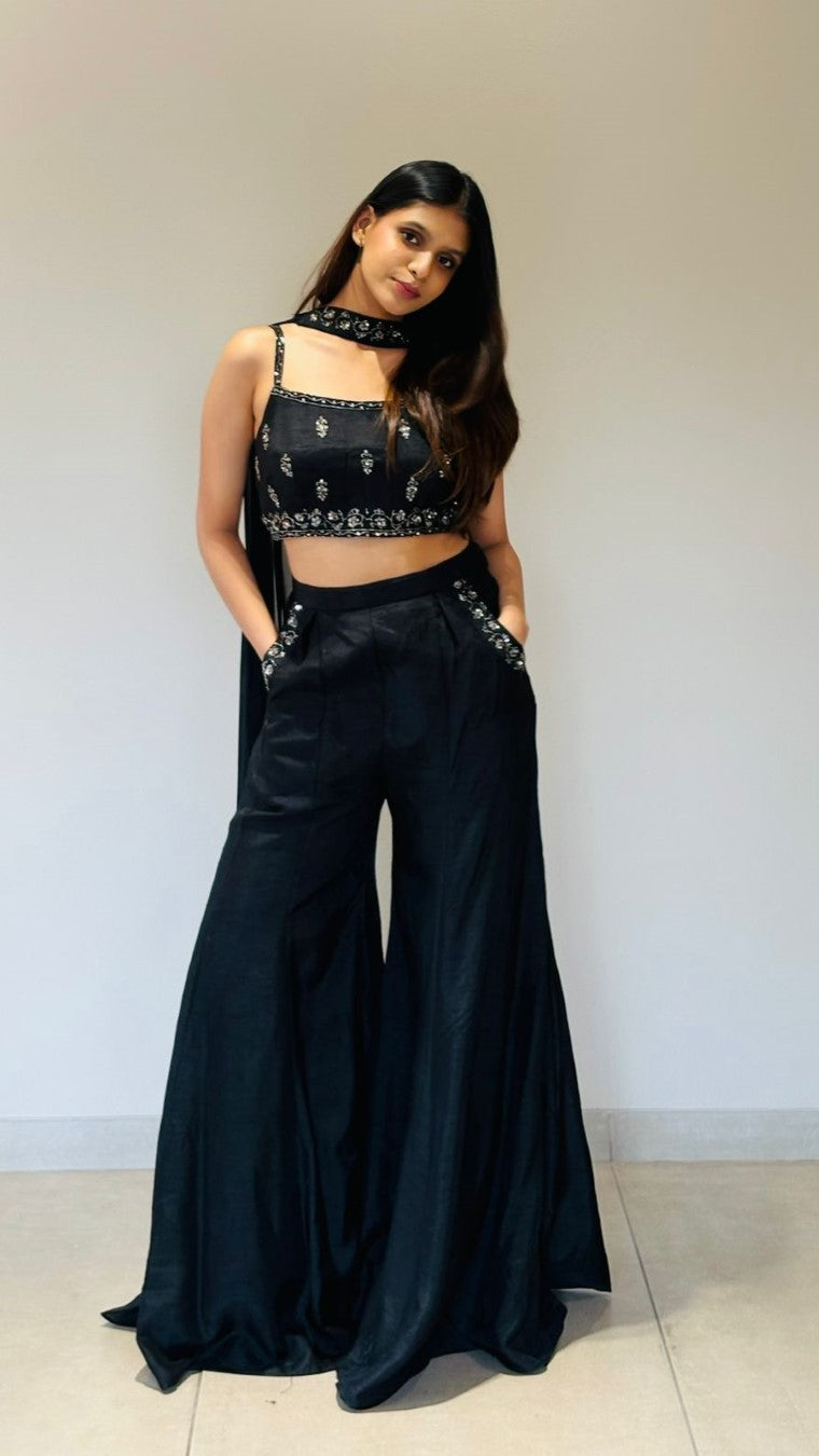 Strap Choli with pocket palazzo